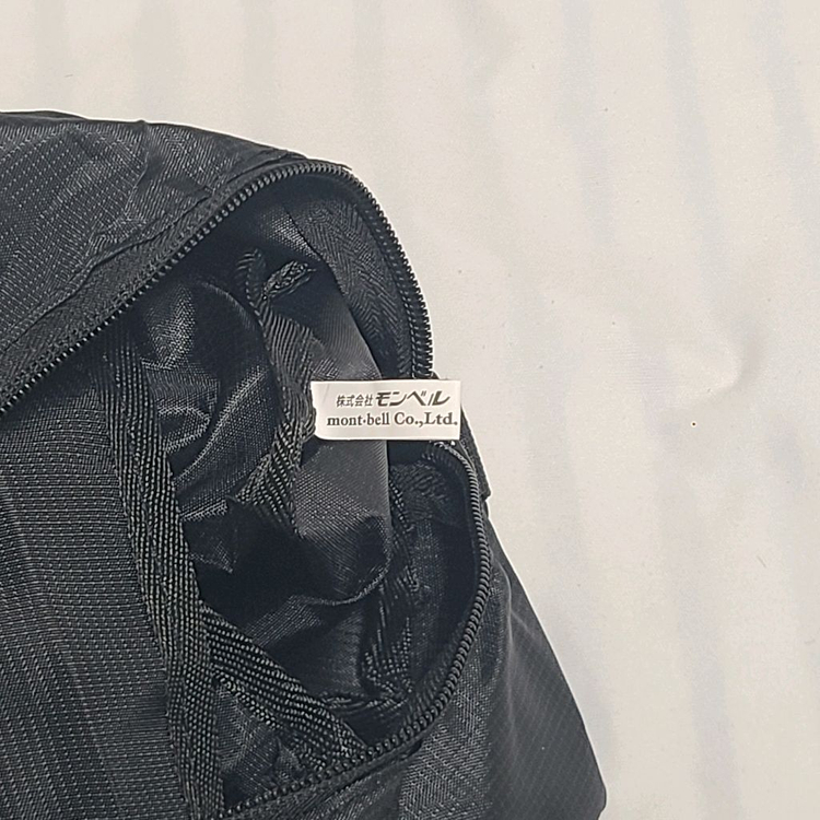 몽벨 포터블 경량 숄더백 ( 새상품 )남녀공용 이미지