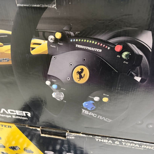 트러스트마스터 TS-PC 레이싱 휠 이미지