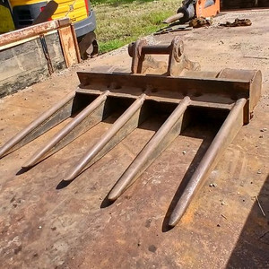 02약초바가지 포크레인 굴삭기 채바가지 대바가지 이미지