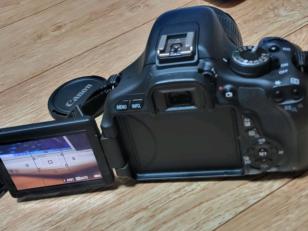 캐논 EOS 600D 디지털 카메라 판매합니다 이미지