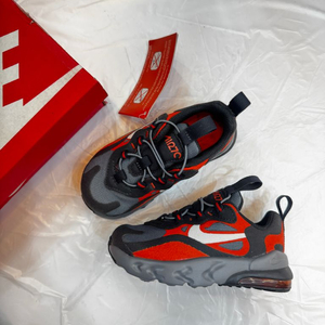 나이키 키즈 에어맥스 270 리액트 아동 운동화 130사이즈 새상품 이미지