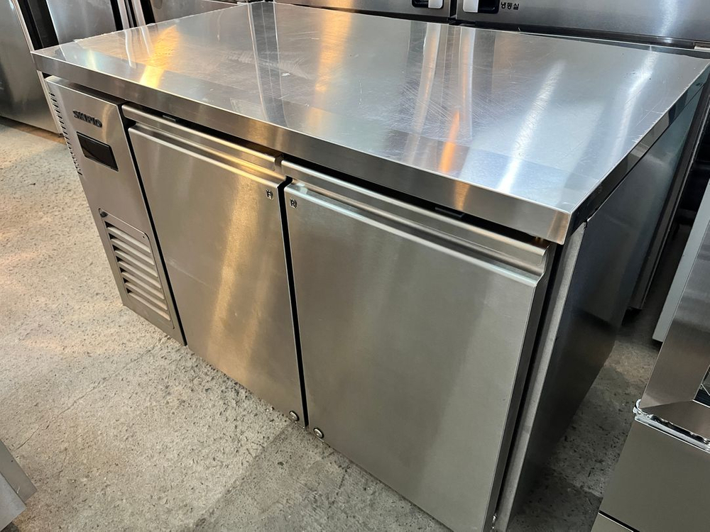 스키피오 테이블냉장냉동고 1200 간냉식 냉장1칸냉동1칸 반반 냉동장고 업소용 카페 2도어 이미지