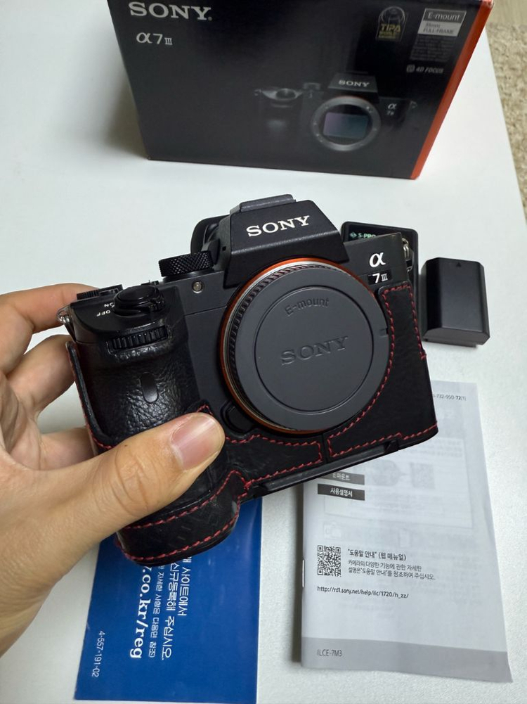 소니 A7M3 이미지