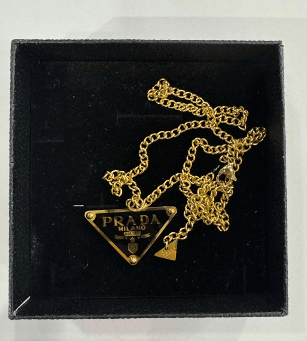 [프라;다] 새상품 / 팬던트 목걸이 (풀박스) 이미지
