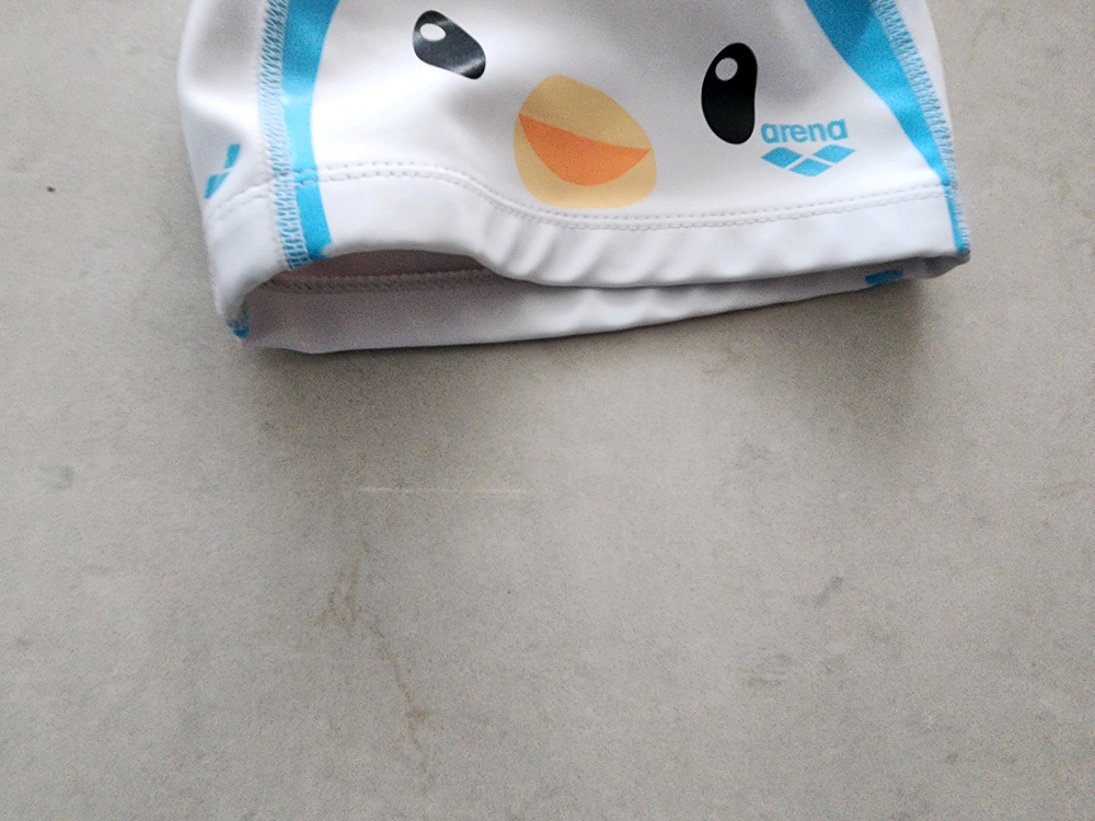 아레나 키즈 실리콘코팅수모 2개팔아요 이미지