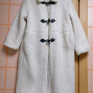 H&M 뽀글이 떡볶이 롱 코트 아이보리(66~77) 이미지