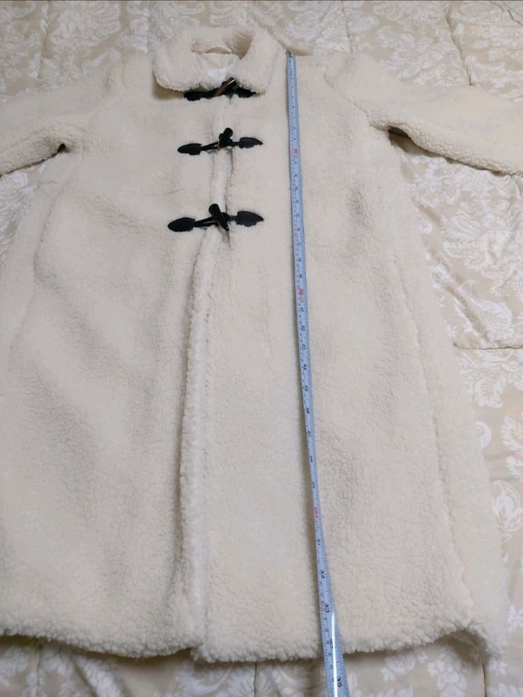 H&M 뽀글이 떡볶이 롱 코트 아이보리(66~77) 이미지