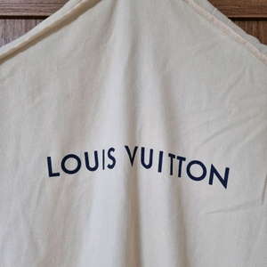 루이비통 발렌티노 생로랑 구찌 명품 정품 코튼 슈트 케이스 4종 판매합니다~! 이미지