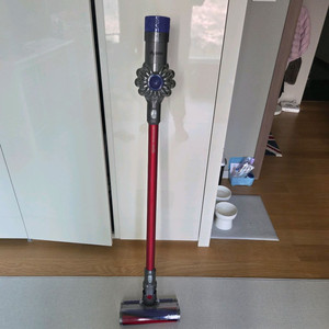 다이슨 무선청소기 이미지