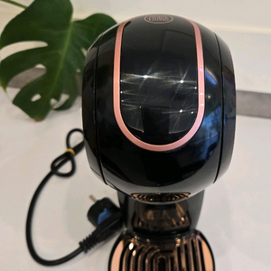 돌체구스토 지니오S 커피머신 블랙 이미지