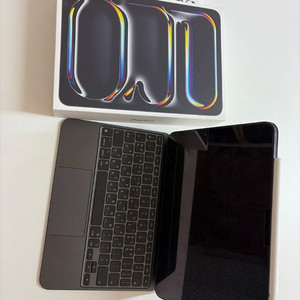 M4 아이패드 프로 11인치 256 셀룰러+애플펜슬+매직키보드 이미지