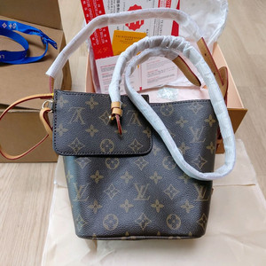 **** 올 인 BB (All In BB) 스타일 백(새상품) 이미지