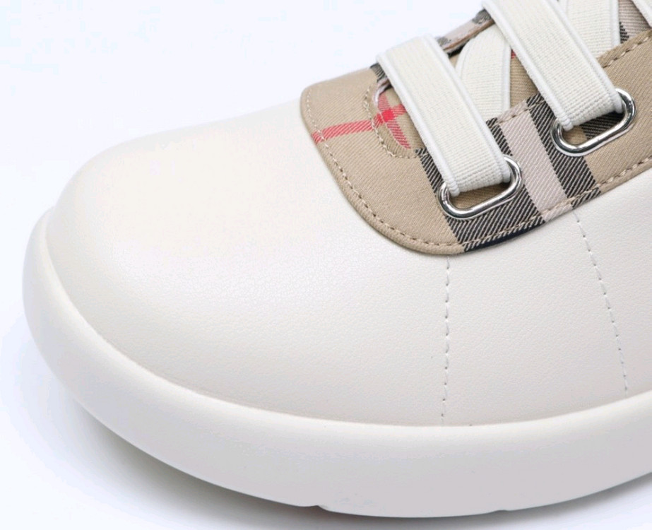 여성용 가죽 슬립온 단화. 미개봉 이미지