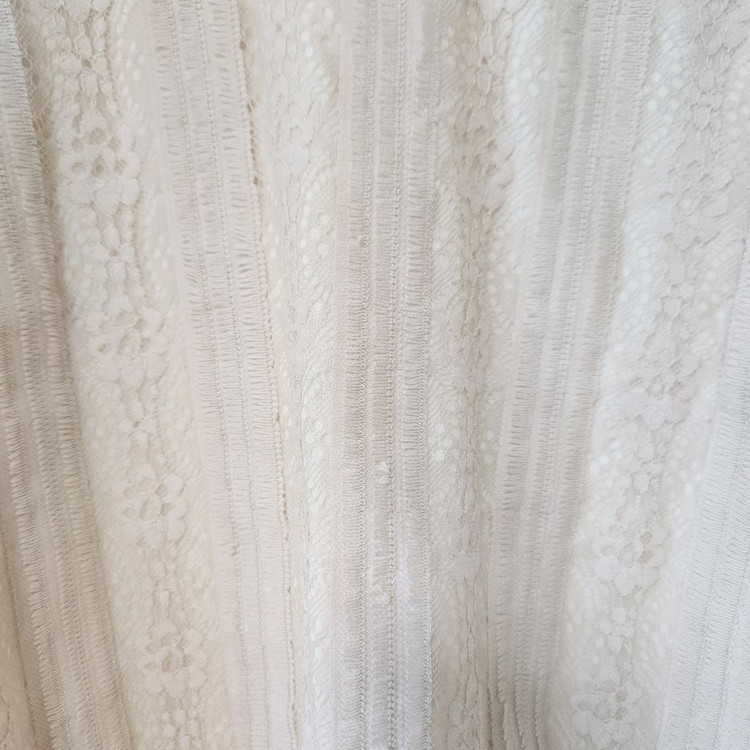 아이보리 레이스 블라우스 이미지