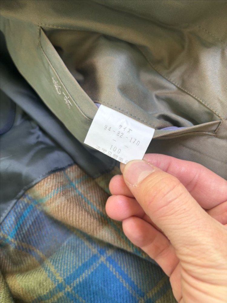 일제 카키색 트랜치코트 사이즈 105 이미지