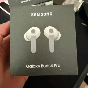 버즈 4프로 미개봉 새상품 이미지