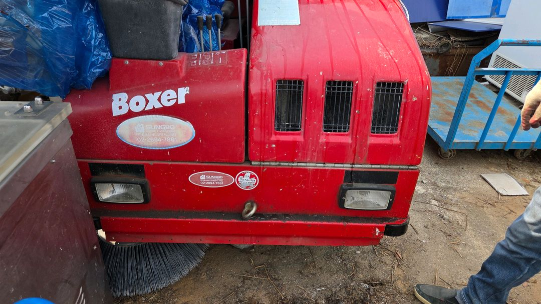 청소차 승용 청소차 이미지