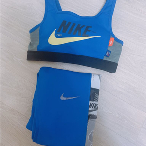 나이키 브라탑 레깅스 세트 요가 필라테스 헬스 이미지
