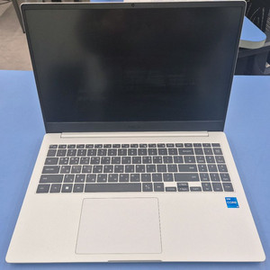 갤럭시 북2 노트북 이미지