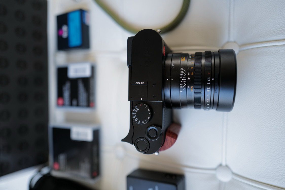 라이카 Q2 헬리녹스 에디션 민트급 이미지