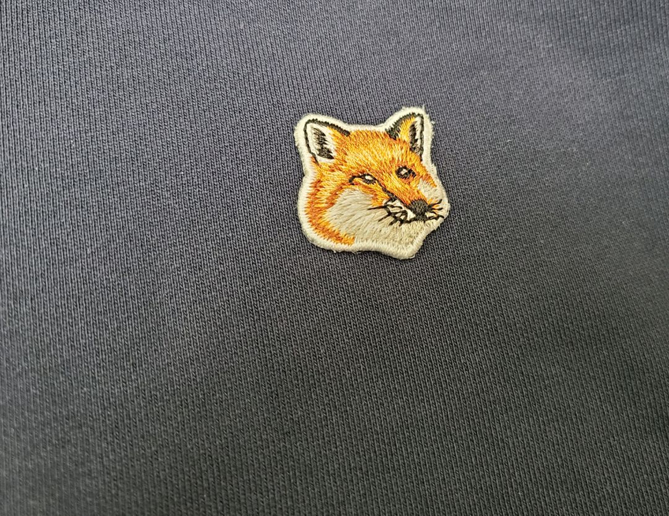 메종키츠네 맨투맨 명품티스웻셔츠가디건자켓패딩구찌루이비통디올셀린느프라다톰브라운에르메스 이미지