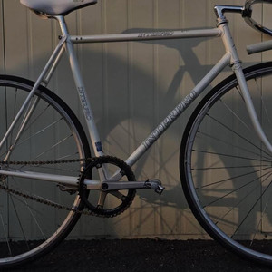 픽시 자전거 이미지