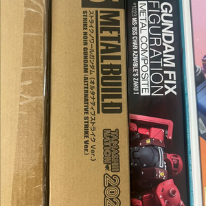 메탈빌드 스트라이크 느와르 개봉 미전시품 이미지