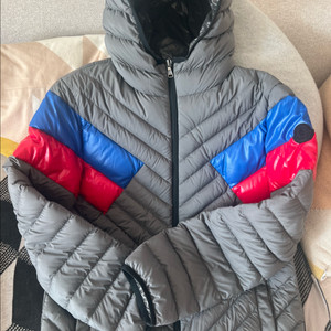 몽클레어 BANURU 키즈 주니어 경량패딩 14y 이미지