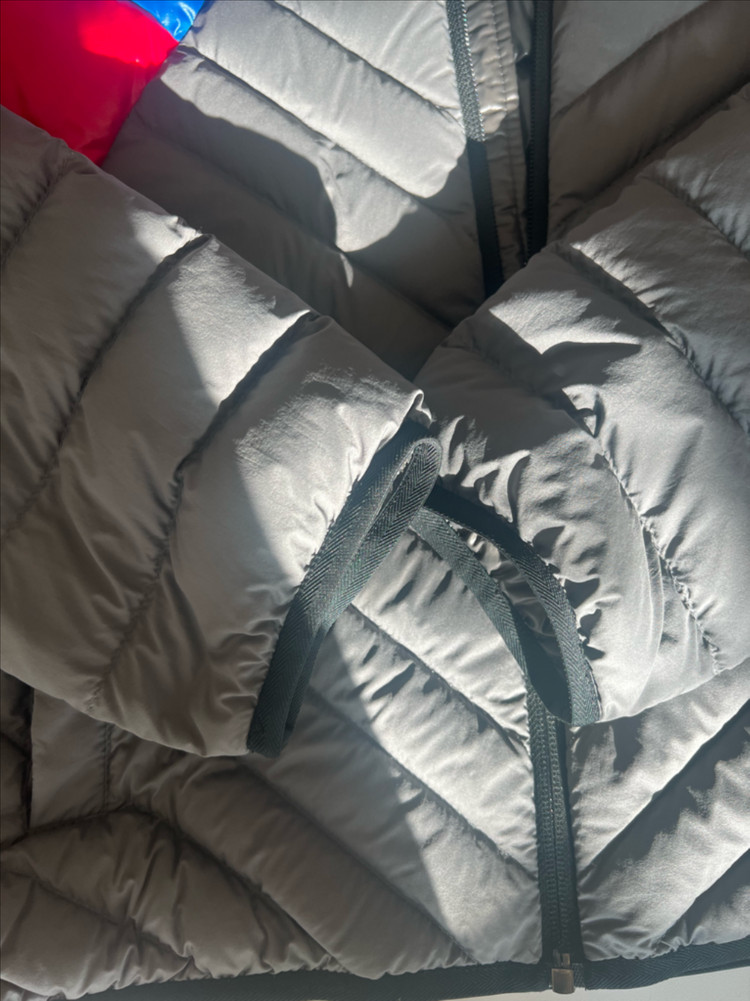 몽클레어 BANURU 키즈 주니어 경량패딩 14y 이미지