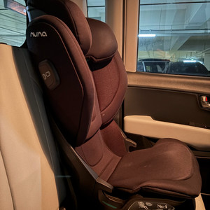 아동용 카시트 이미지