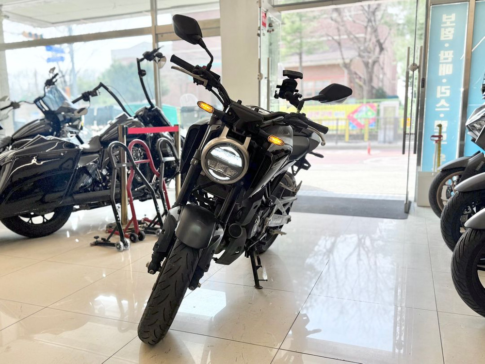 23년식 CB125R 23,XXXkm 판매합니다:) 이미지