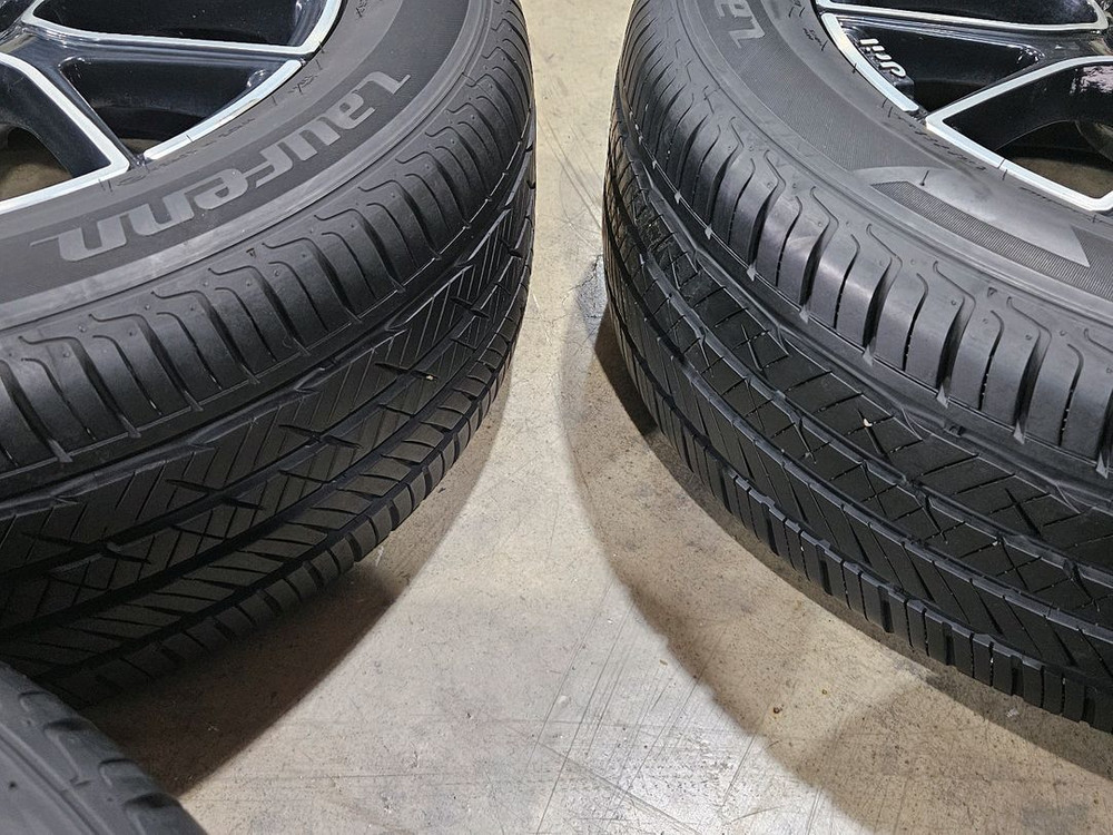 마르셀로 16인치 205/55R16 중고 휠타이어 팝니다 이미지