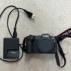 캐논 풀프레임 EOS RP 바디 판매 이미지