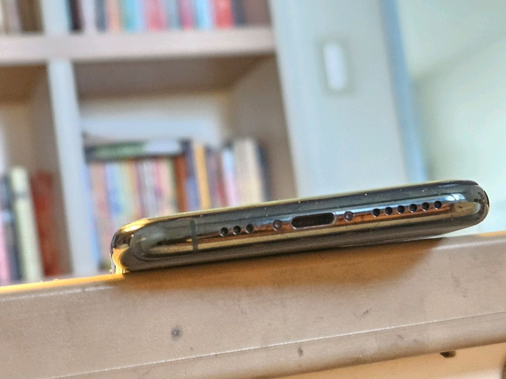 아이폰11프로 64기가 새배터리 미드나이트그린 이미지