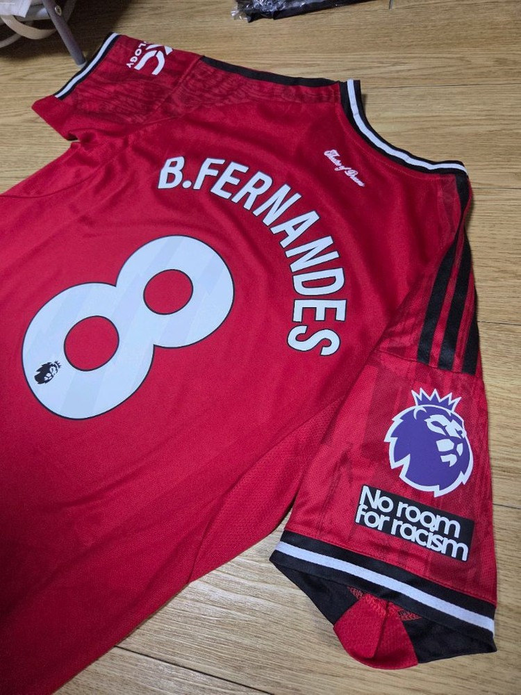 25-26시즌 맨유 브루노페르난데스 축구 유니폼 축구복 상하의세트 새상품 판매 이미지