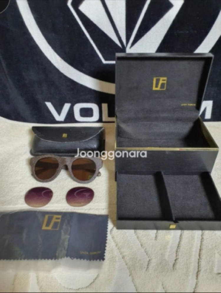 정품 영국 린다페로우 뱀피 선글라스 ( 남녀공용 ) 이미지