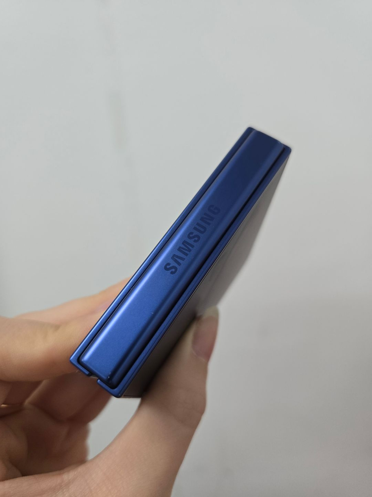 ㅣ갤럭시Z플립7 256 블루ㅣ 이미지