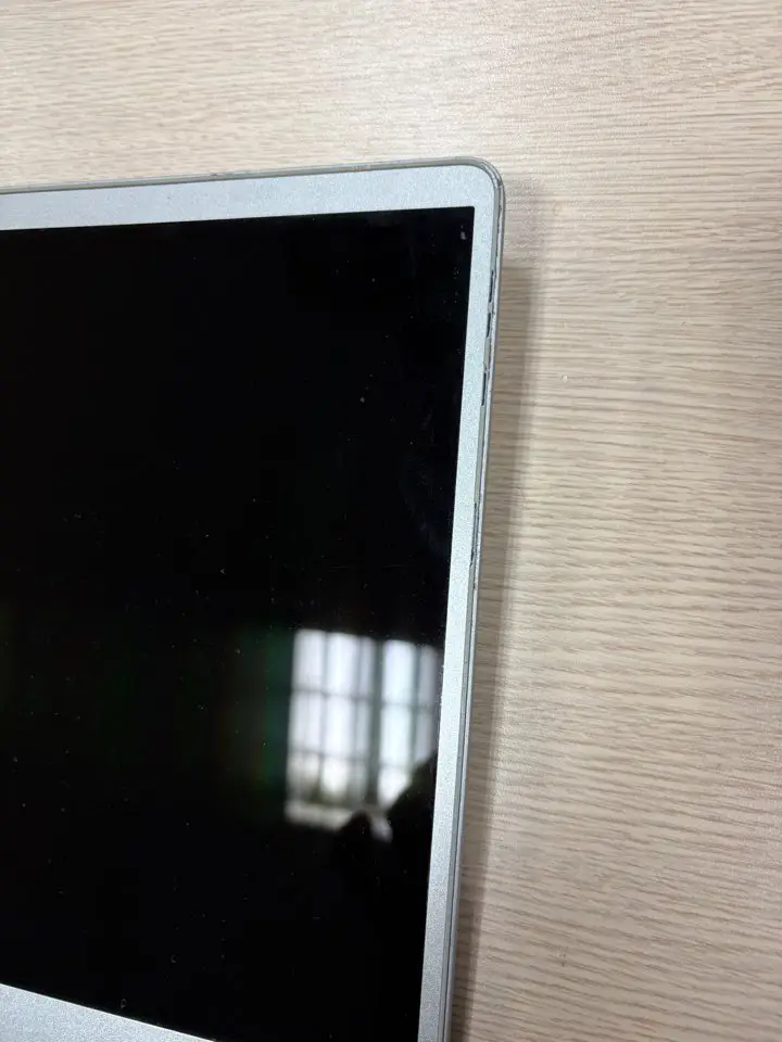 (하자o)삼성 노트북 9 15인치 metal i5 8GB 256GB (초경량 1.29kg) NT901X5L 이미지