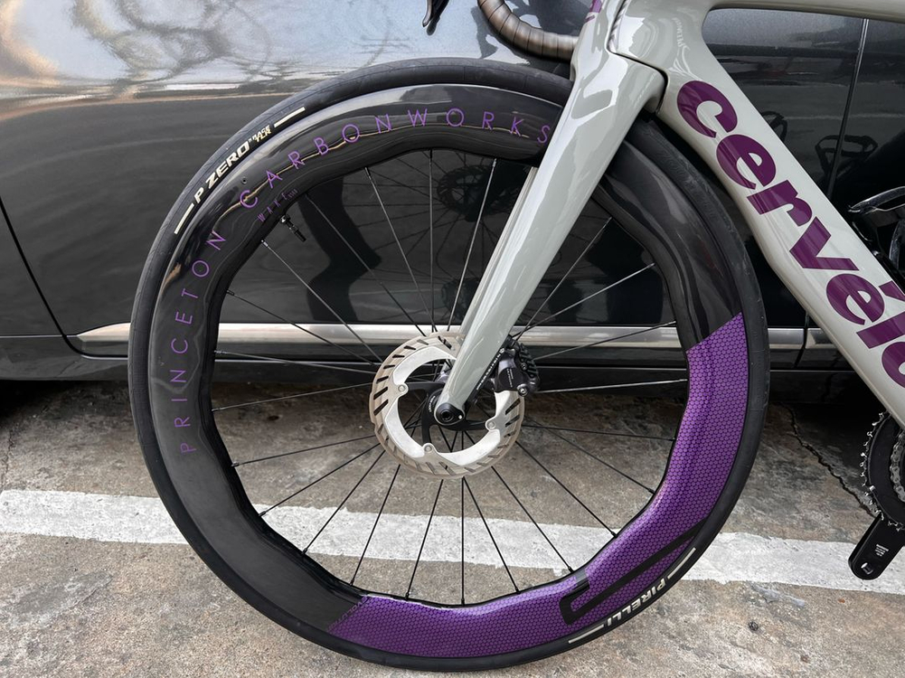 써벨로S5 51사이즈 + 프린스턴 6560 휠 판매합니다. 이미지