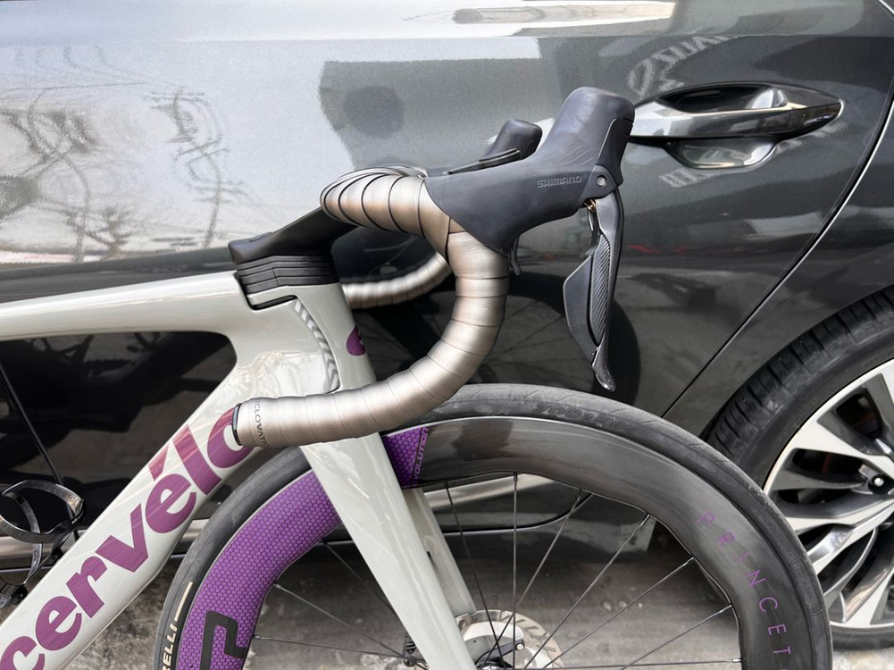 써벨로S5 51사이즈 + 프린스턴 6560 휠 판매합니다. 이미지