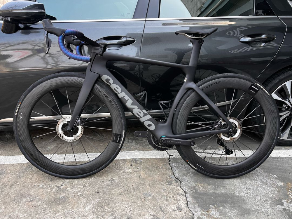 써벨로 s5 54사이즈 판매합니다. 이미지