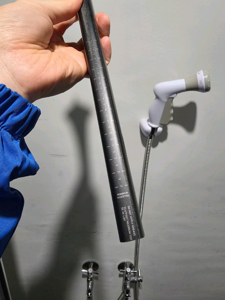 에스웍 sl8 싯포스트 이미지