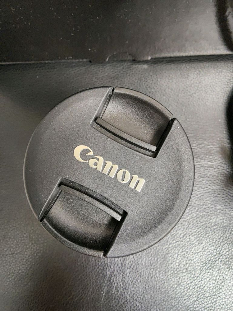 [A급] 캐논 EOS R7 + Rf-s 18-150 렌즈+ 테더툴즈케이블 + 캐논가방 이미지