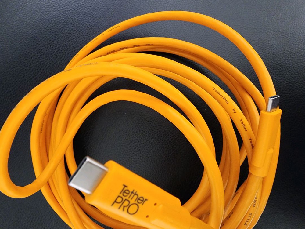 [A급] 캐논 EOS R7 + Rf-s 18-150 렌즈+ 테더툴즈케이블 + 캐논가방 이미지