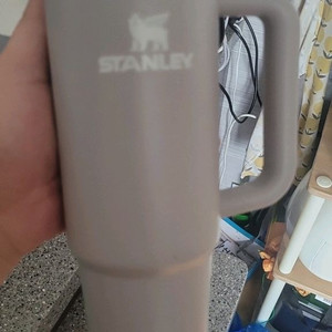 스탠리물병 팔아요 직거래만 이미지