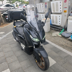 오늘급처!!) 22년식 풀옵션 2채널 블랙박스 엑스맥스300 팝니다 이미지