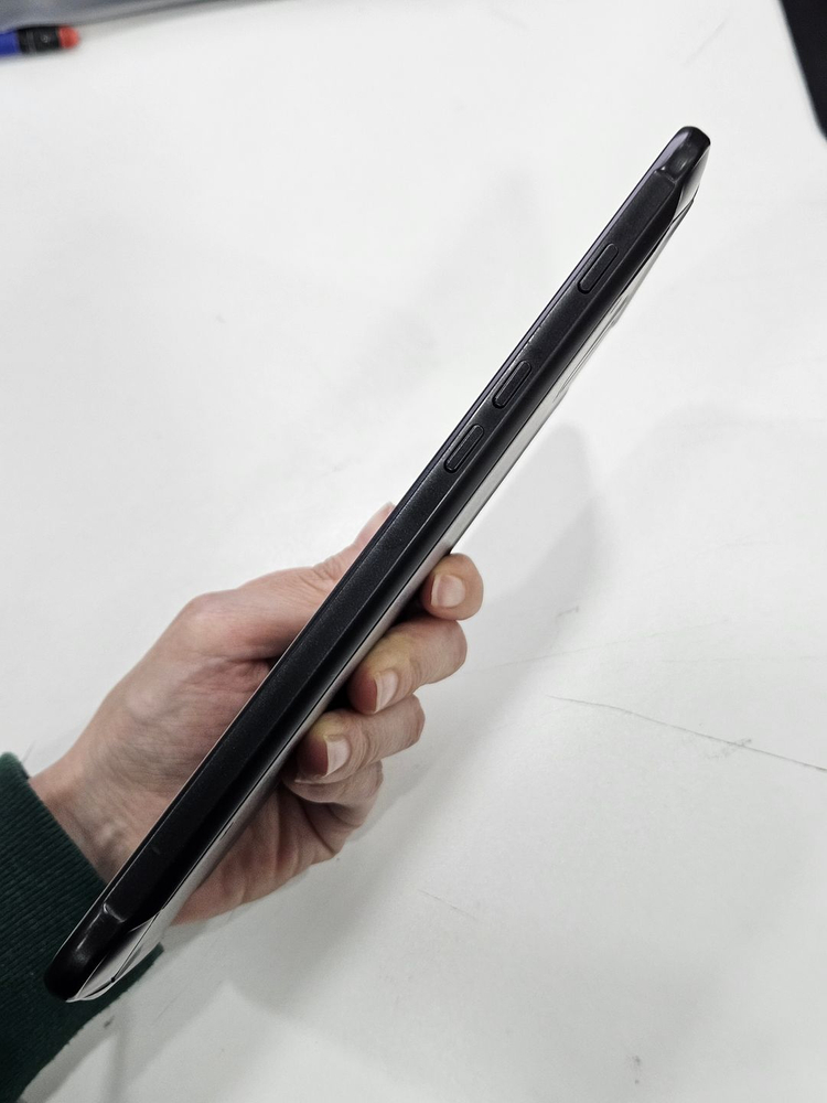 갤럭시 액티브2 태블릿 판매합니다. 이미지