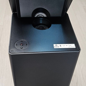 LG 시네빔 큐브 HU80KA 프로젝터 이미지