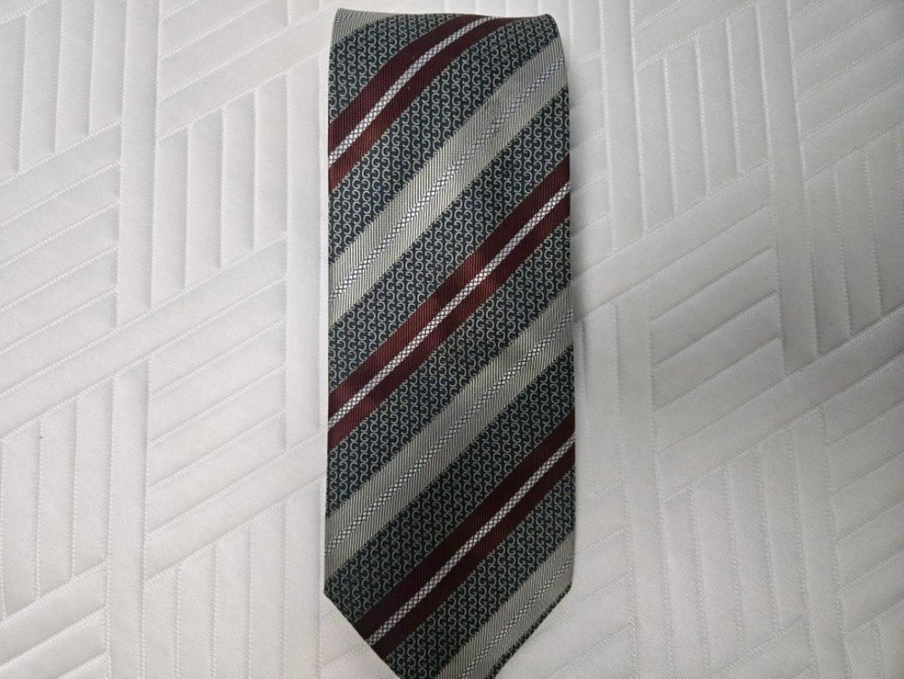 구찌 지방시 펜디 버버리 돌체앤가바나 정품 넥타이 판매합니다 이미지