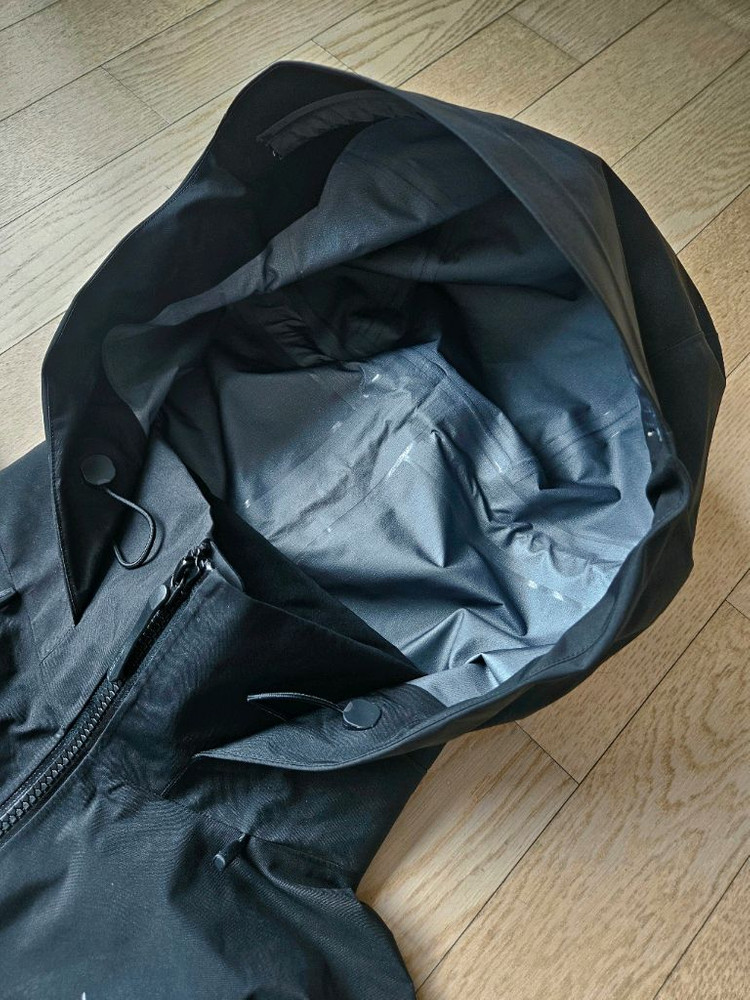 아크테릭스 X000007082 BLACK 남성 베타 고어텍스 바람막이 자켓 S 이미지